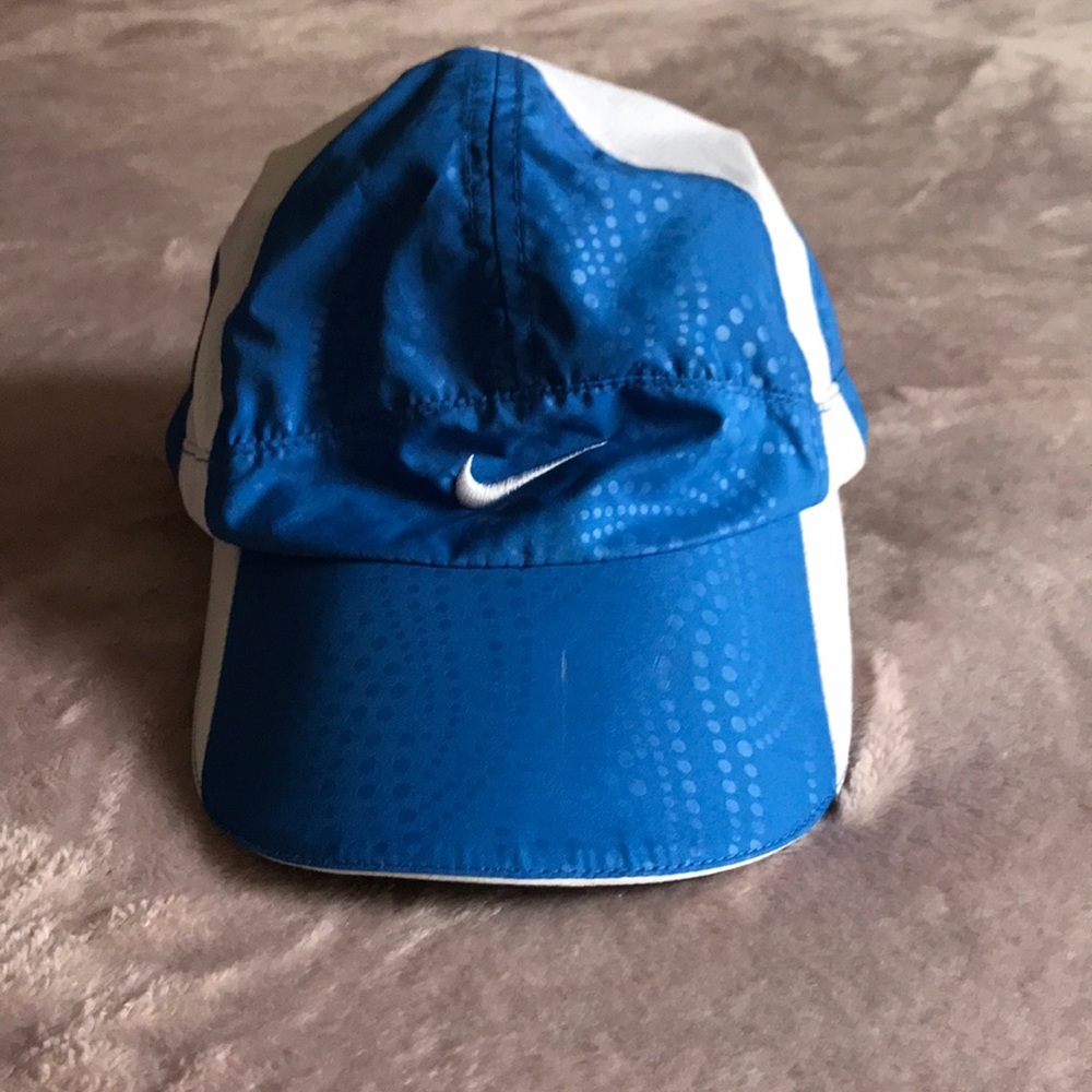 NIKE Blue and White Vintage Style Hat